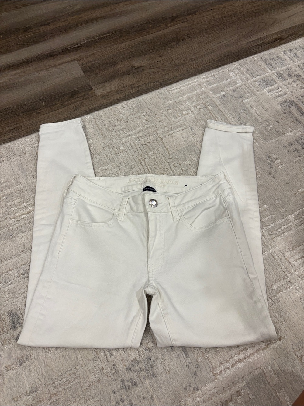 American Eagle Outfitters White Skinny Jeans